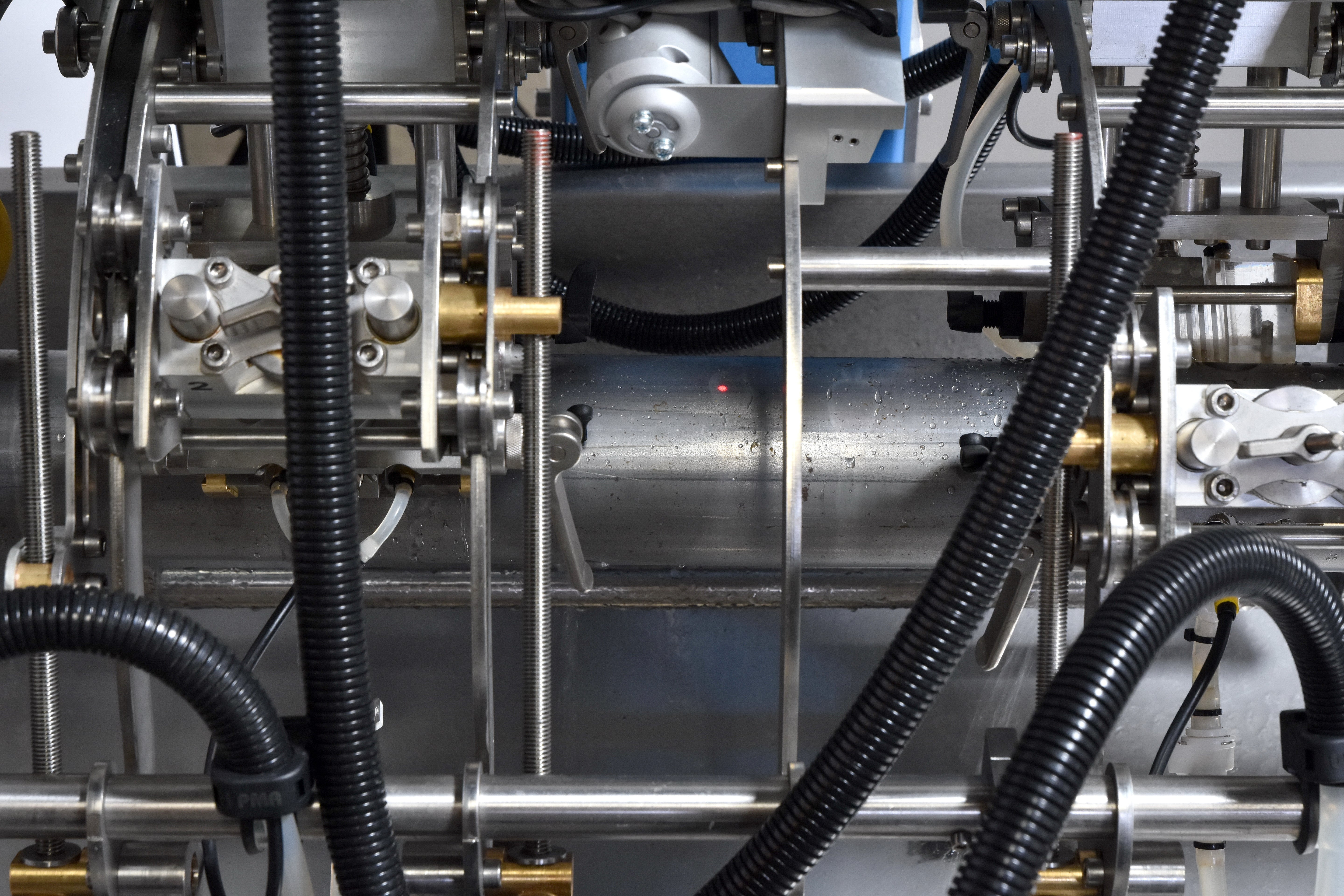 ECHOMAC WELD LINE TEST