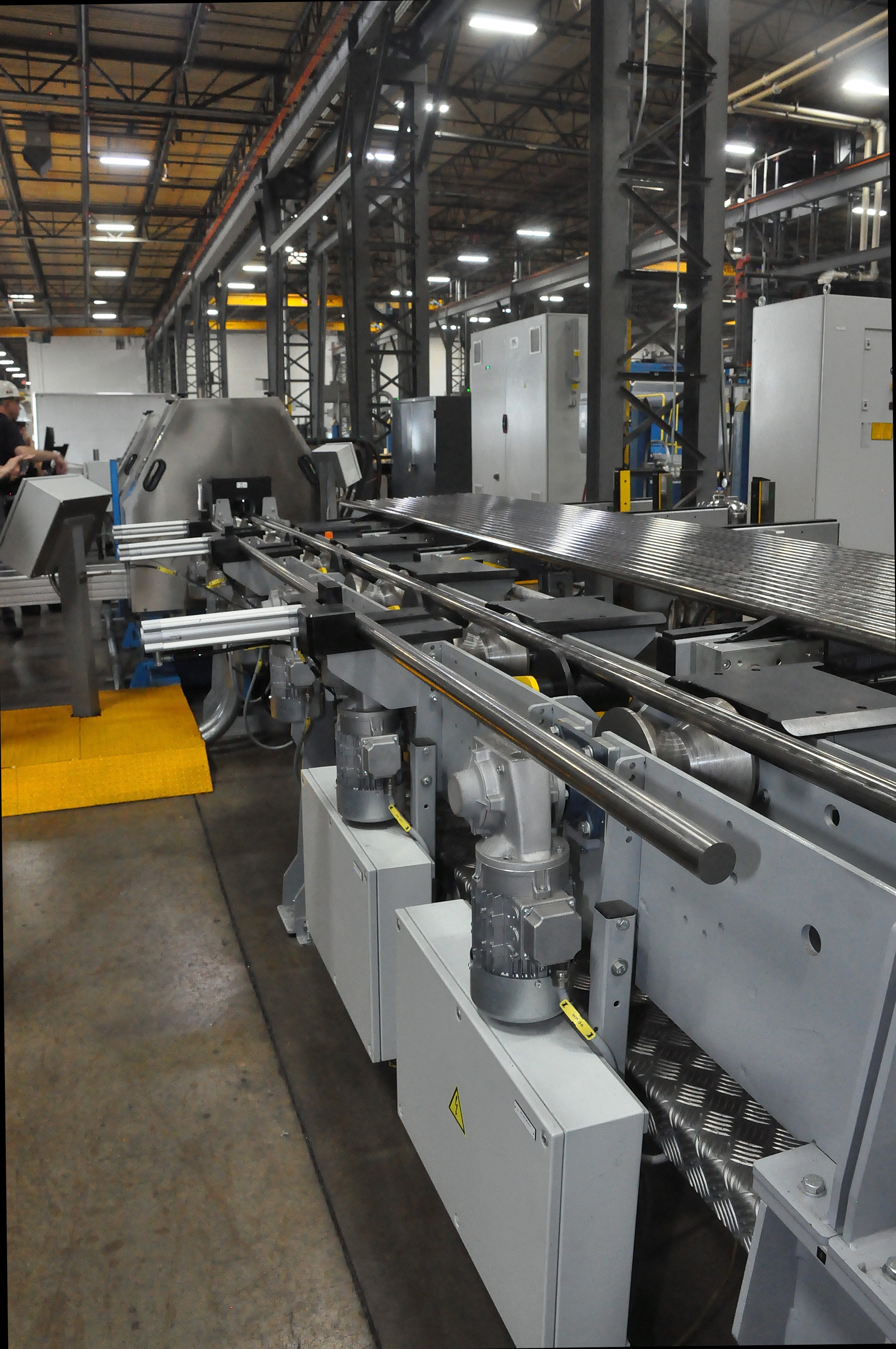 TEST BENCHES AND DRIVES